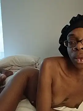 Jasmine_FullsShine's Webcam Show