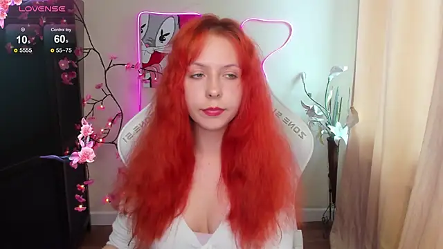 InfernoKitten 라이브 XXX 채팅