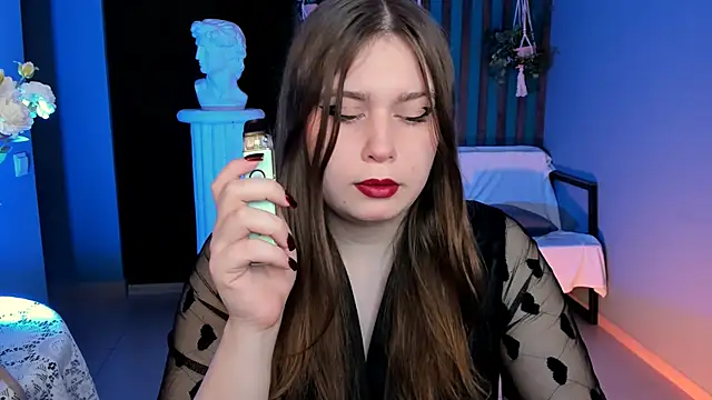 Онлайн чат XXX FioraMarmoris