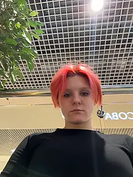 NinaParri Live XXX-Chat