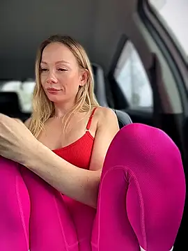 LavenderHot's Live XXX Chat