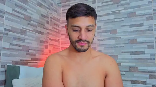 joelcallvil1's Webcam Show