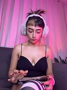 baby_akuma live XXX chat