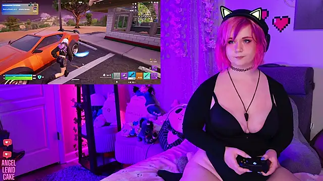 Chat XXX Live Angel-Lewd-Cake
