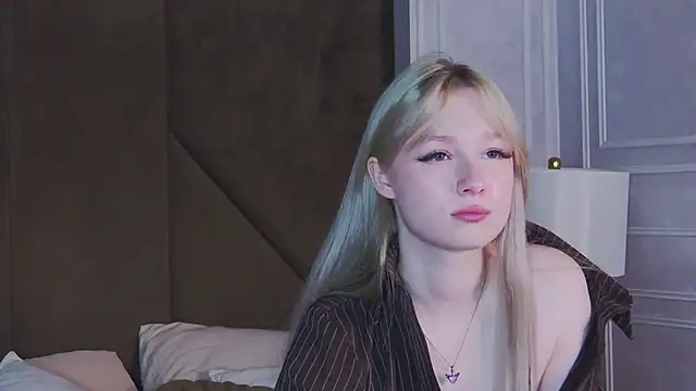 Živý XXX chat Shy_Barbie