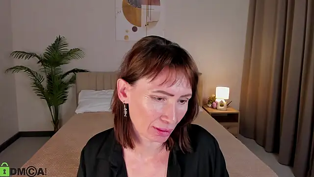 gracekellyyy – webcam-show