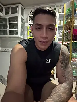Chat XXX en directo de OliverWest04