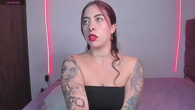 Czat XXX na żywo – maazikeenx