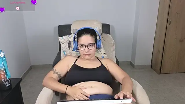 blue__moon_ Live XXX Chat