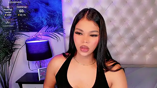 Keira_Fox31's Webcam Show