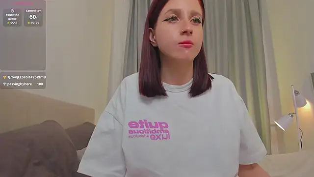 Sonya_MilerのライブXXXチャット