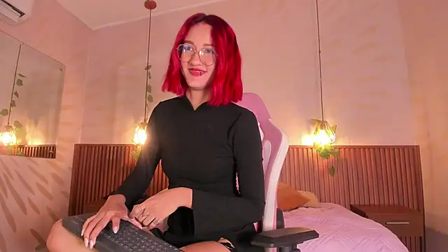 daphne_courtis' Live XXX Chat