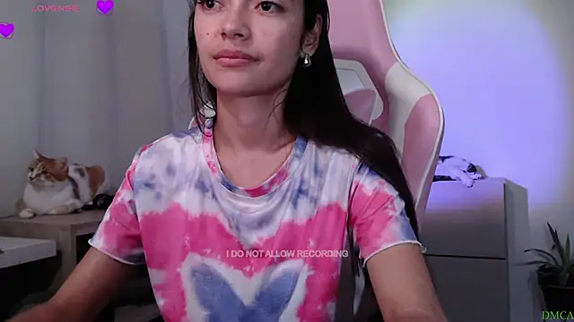 Chatroom XXX en direct de taty-tits