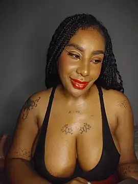 Queen_Amara 라이브 XXX 채팅