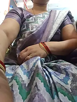 Živý XXX chat indianhotwife639