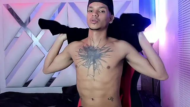 kai_storm77 – Naživo XXX chat