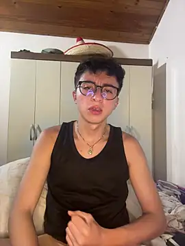 CamiRojas_boy Webcam Show