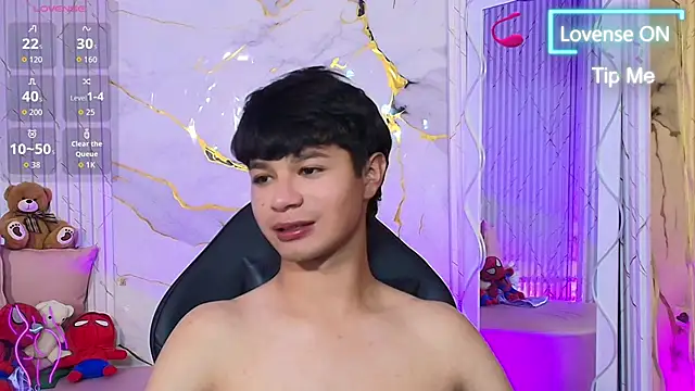 Spark_tay élő XXX-chatje