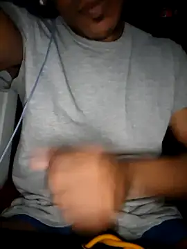 bigboytoy912's Live XXX Chat