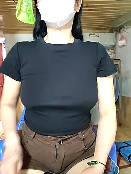 Basanis68 – Naživo XXX chat