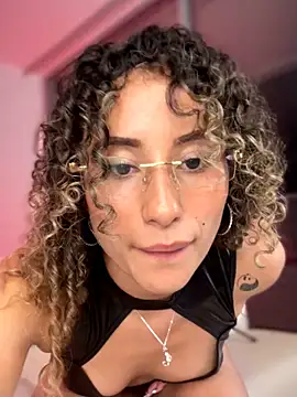 varenkaivanova_22 – Live XXX-chat