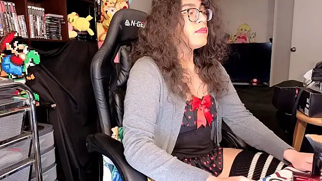 ShinyCherub webkamerás műsora