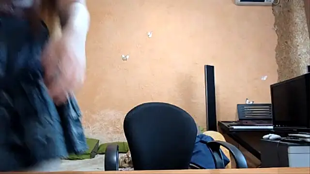 KateVibe_01's Webcam Show