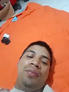 Ariaest Webcam show