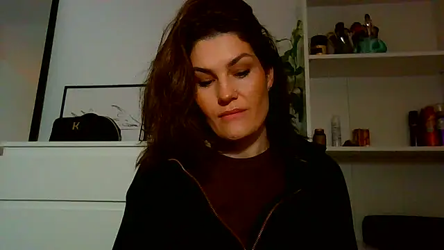 Chat +18 de Ms-Lust1- ao vivo