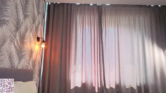 ElvinaRose's Live XXX Chat