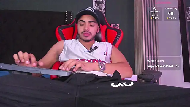 Chat +18 de ares_pain ao vivo