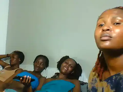 Blonde_lexxy's Live XXX Chat