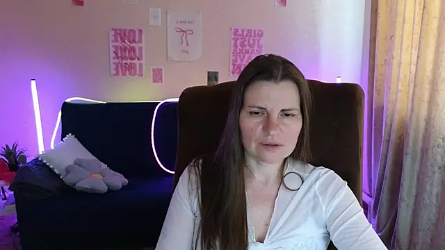 Živý XXX chat Mirabelle_Velvet