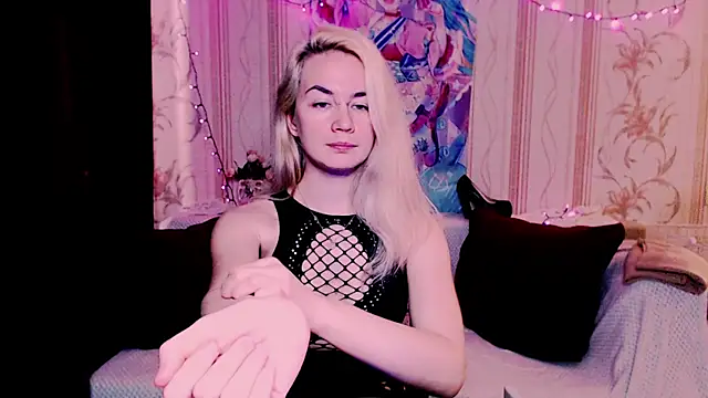 Вебкам-шоу xxxcharismaaa