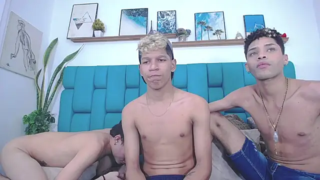 Stephen_Angel Chat XXX in diretta