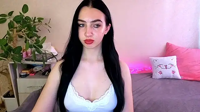 WildKittenX_: онлайн-секс-чат
