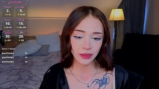 Adetta Obrolan Langsung XXX