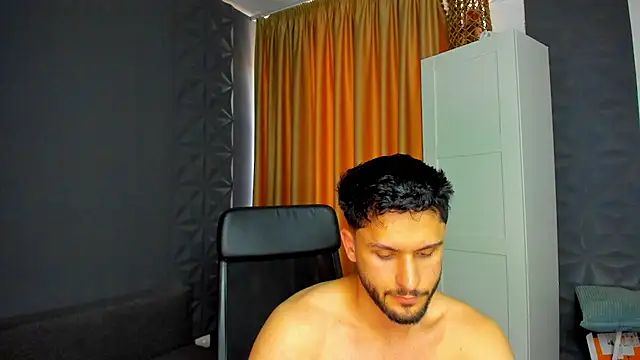 Chat +18 de TroyWadee ao vivo