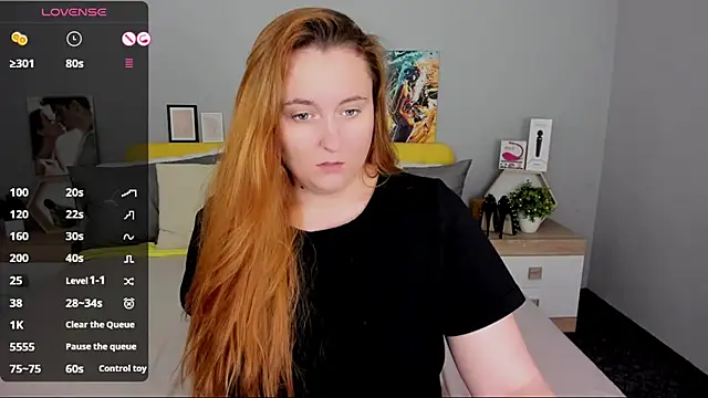 BabeLessi's Live XXX Chat