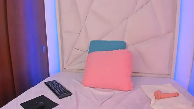 XXX chat uživo modela sara_sofiamodel