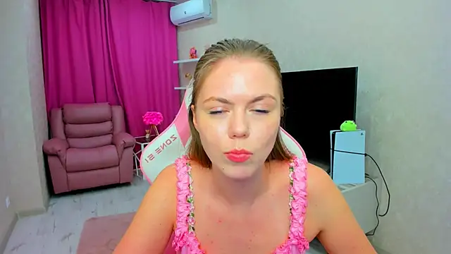Chat XXX Live Strawberrye