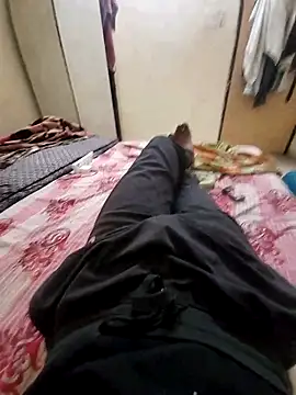 rohit16770 Show in webcam