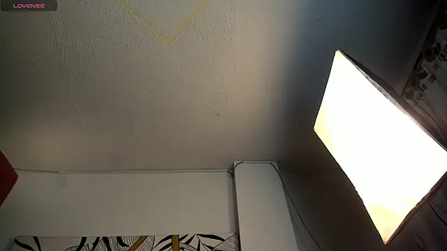 andrea_hilton_'s Live XXX Chat