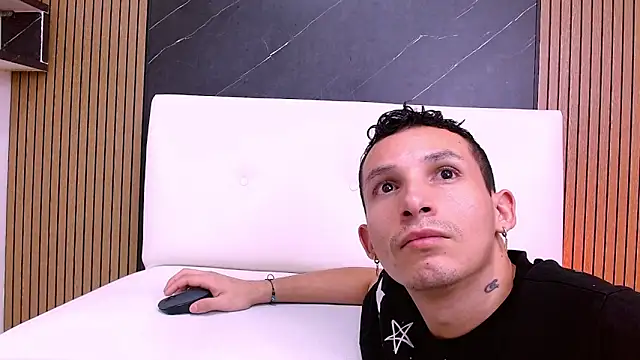 Вебкам-шоу Isak_Berekoa