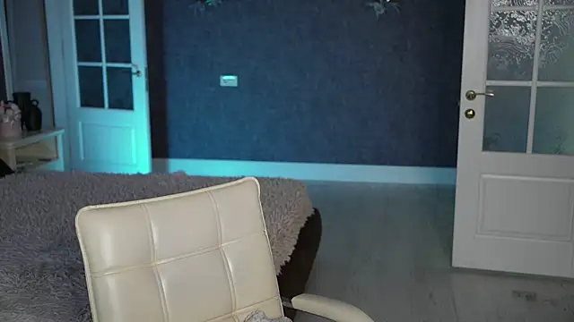 Chat XXX Live DinaCandy