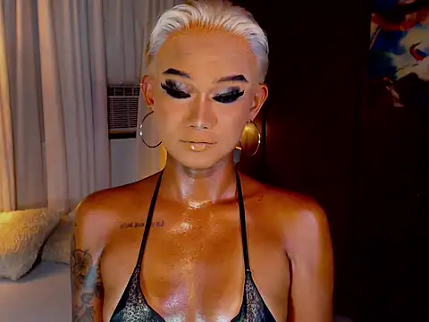 xXLustFullTransXx Show in webcam