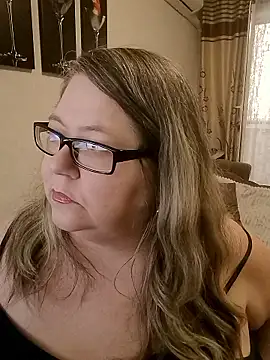 XXX chat uživo modela sex2
