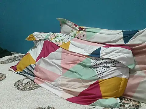 XXX chat uživo modela Precumboner