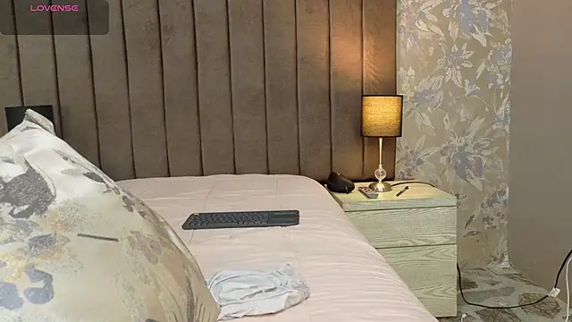 OliverWyse Webcam Show