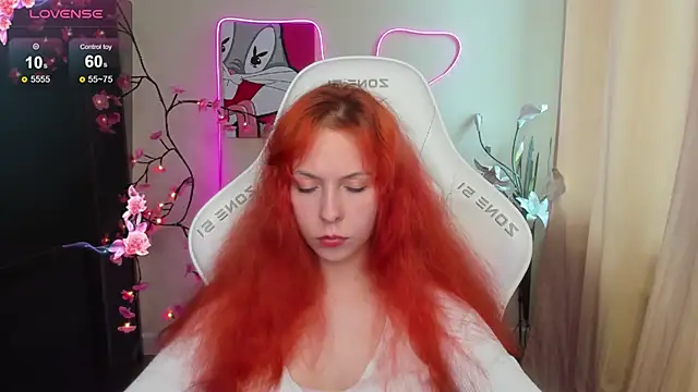 XXX chat uživo modela InfernoKitten